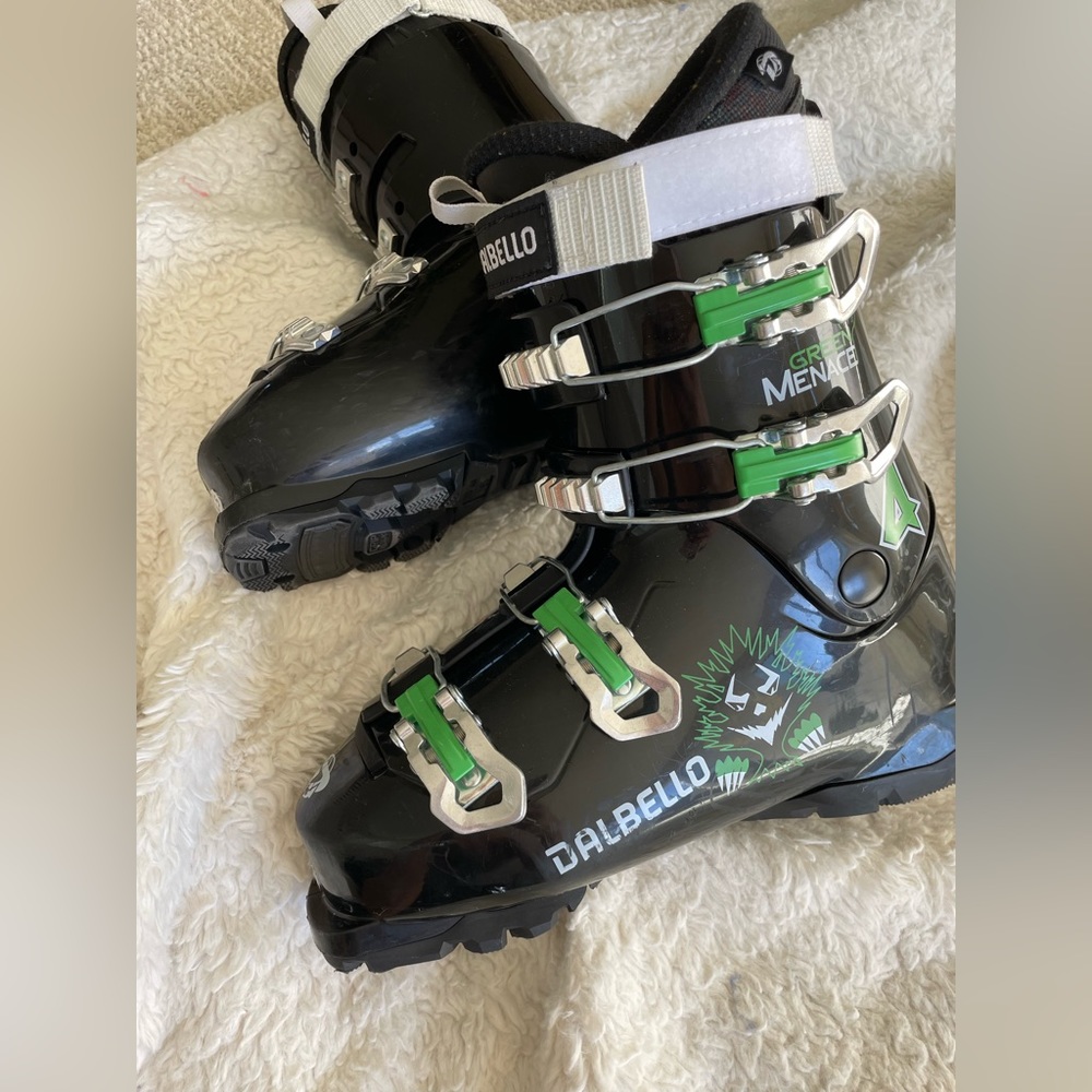 Kids Dalbello Ski Boots